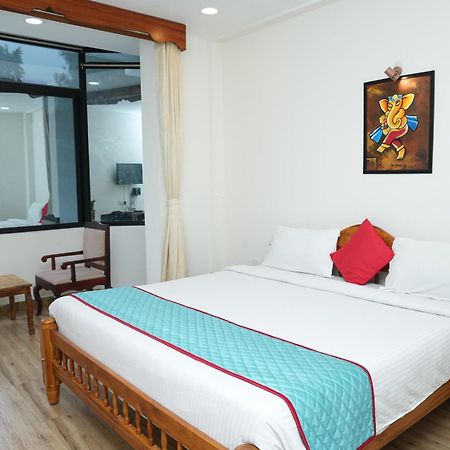 Vetrivel International By Brown Tree Resorts Kodaikanal Exterior photo